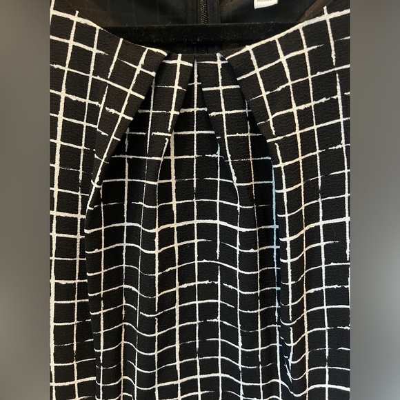 Elle black and white checkered sleeveless A-"line dress size 12 - Picture 4 of 9